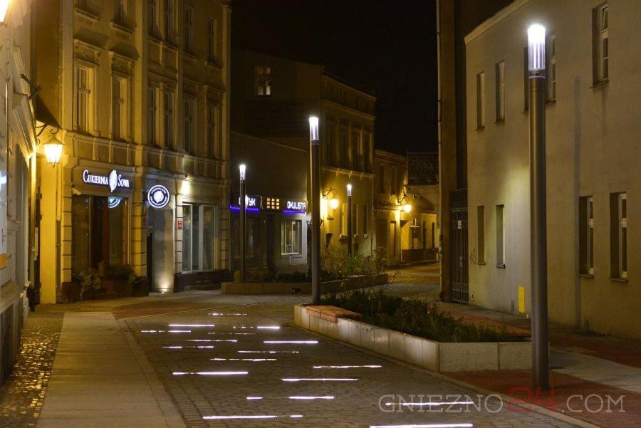 Rezydencja Marzec Gniezno Eksteriør bilde